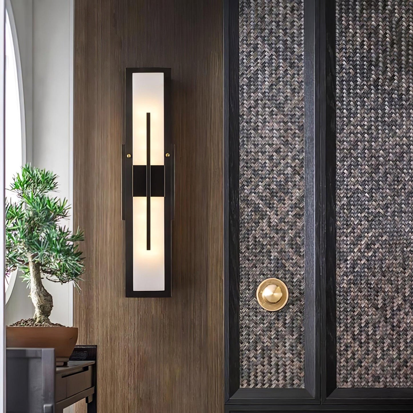 Thalor | Alabaster Contemporary LED Outdoor Wall Light