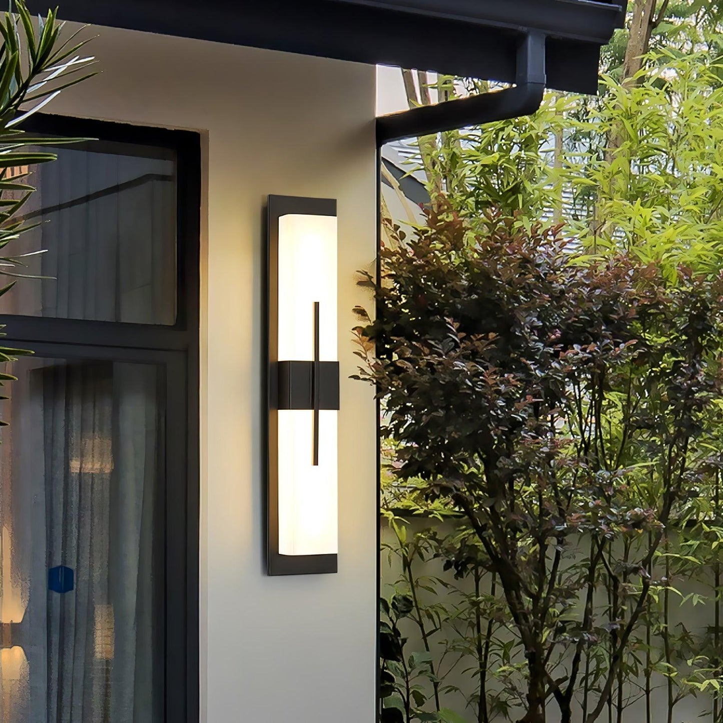 Thalor | Alabaster Contemporary LED Outdoor Wall Light