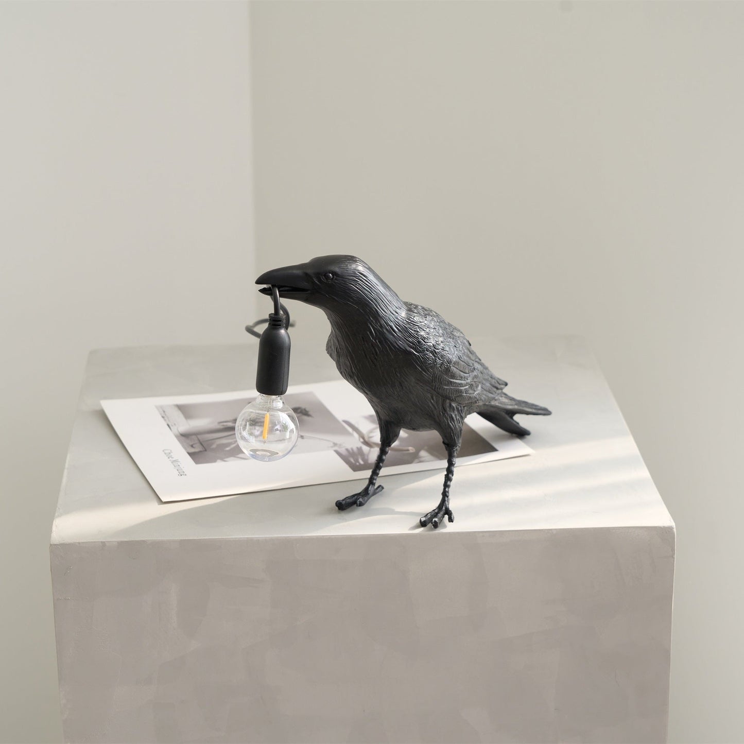 Marcellus | Bird Sculpture Resin Decorative Living Room Table Lamp