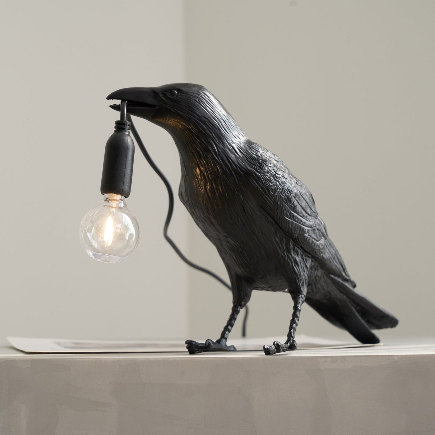 Marcellus | Bird Sculpture Resin Decorative Living Room Table Lamp
