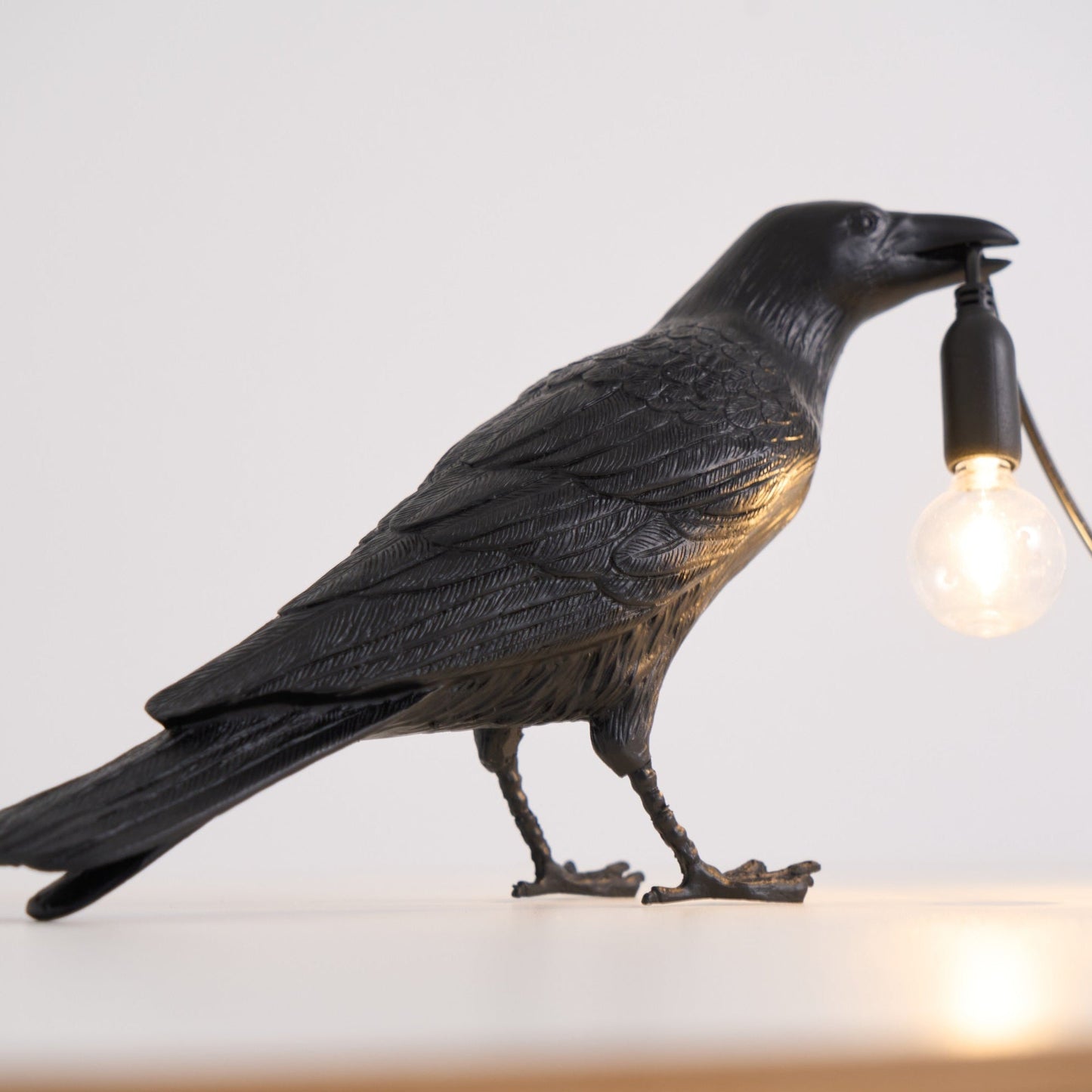 Marcellus | Bird Sculpture Resin Decorative Living Room Table Lamp