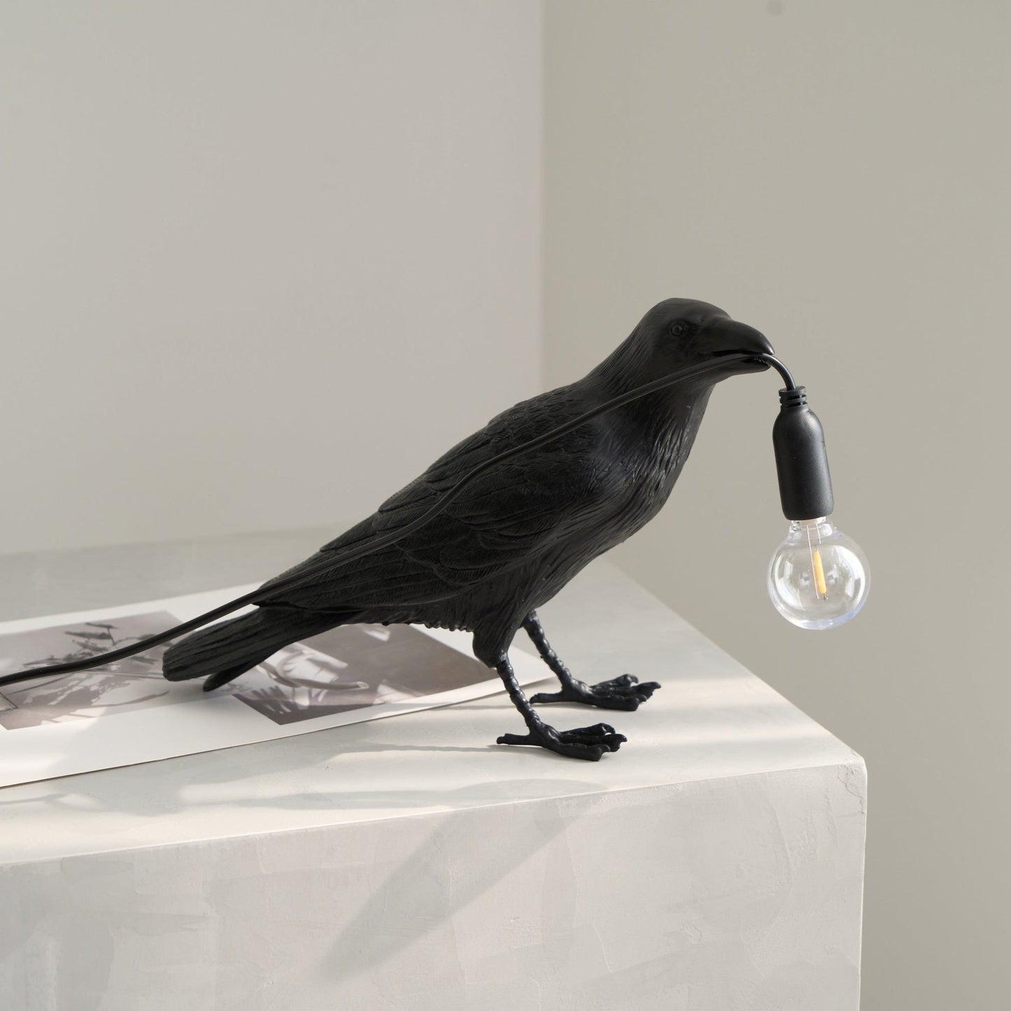 Marcellus | Bird Sculpture Resin Decorative Living Room Table Lamp