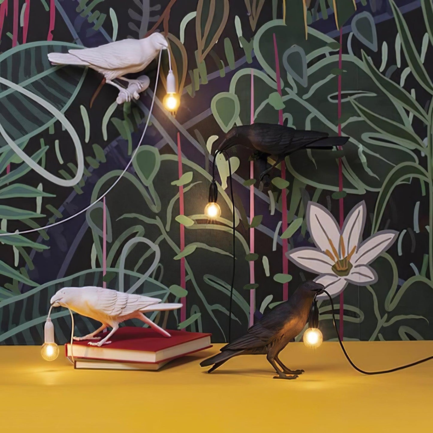 Marcellus | Bird Sculpture Resin Decorative Living Room Table Lamp
