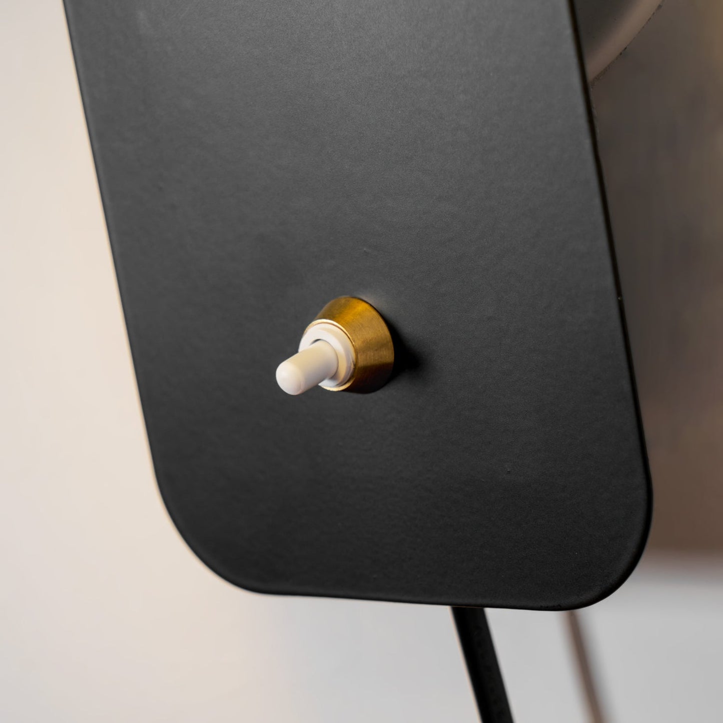 Vince | Directional Wall Lamp Plug-in Cylinder Bedside Reading