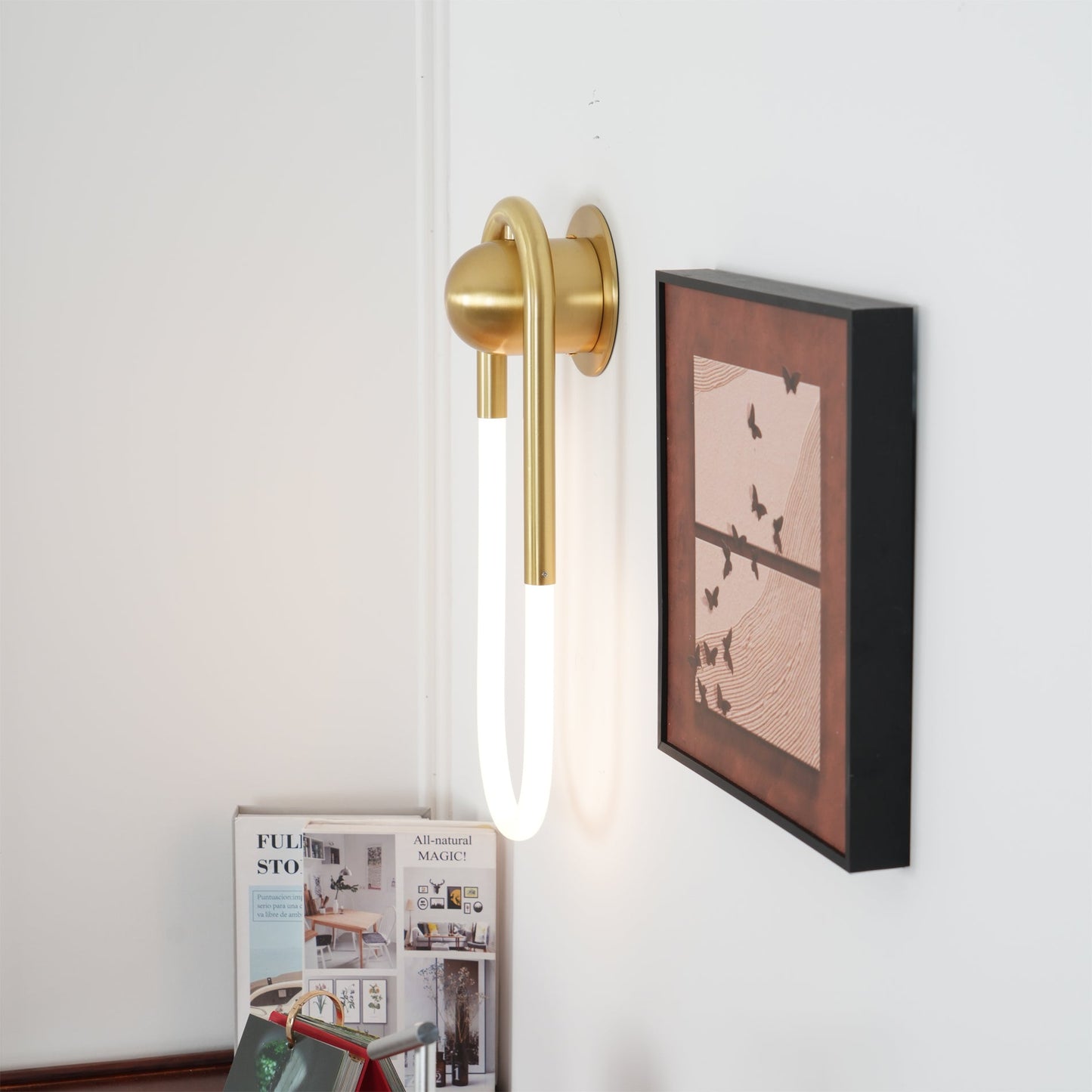 Luno | Brass Loop Design for LED Indoor Lighting Wall Lamp