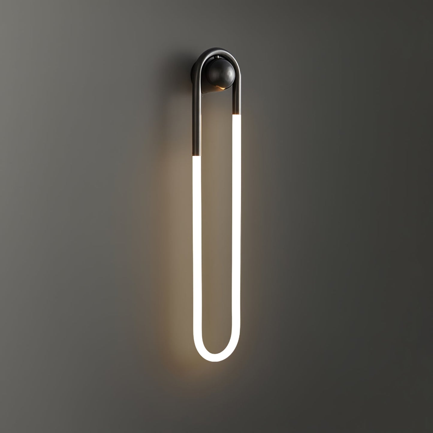 Luno | Brass Loop Design for LED Indoor Lighting Wall Lamp