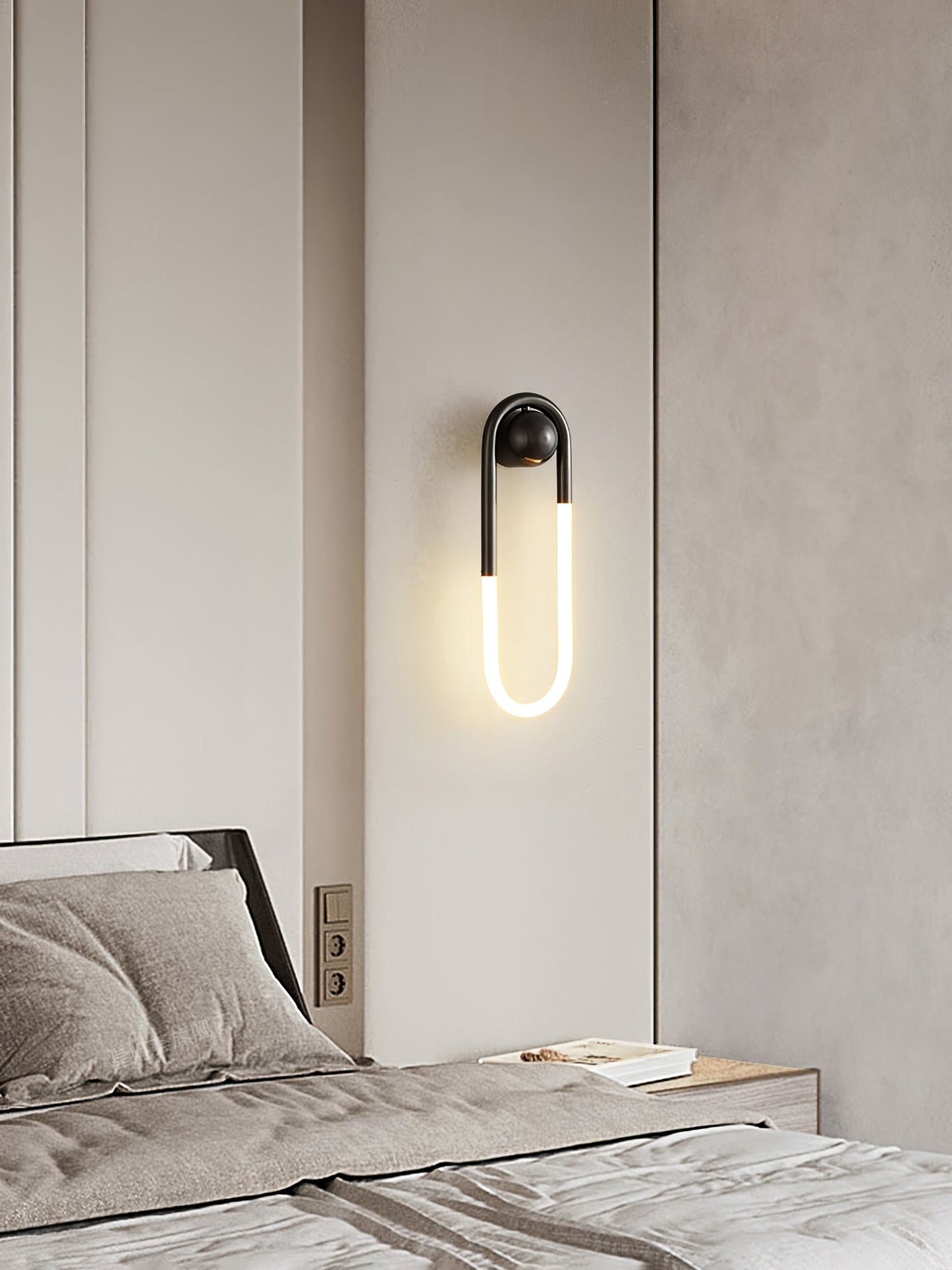 Luno | Brass Loop Design for LED Indoor Lighting Wall Lamp