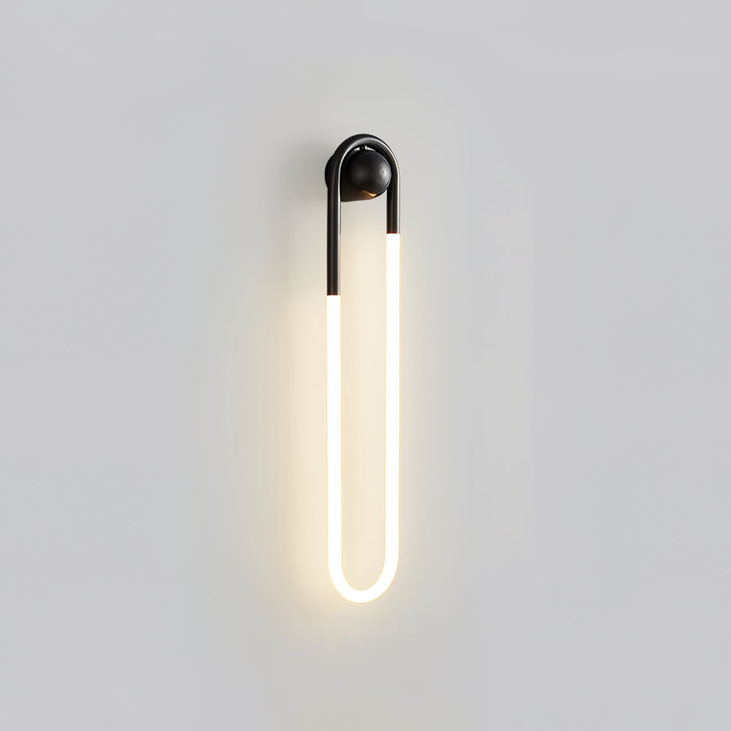 Luno | Brass Loop Design for LED Indoor Lighting Wall Lamp