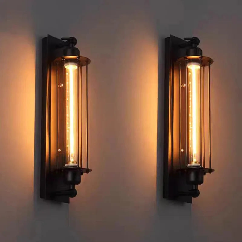 Noah | Retro Hallway Wall Light