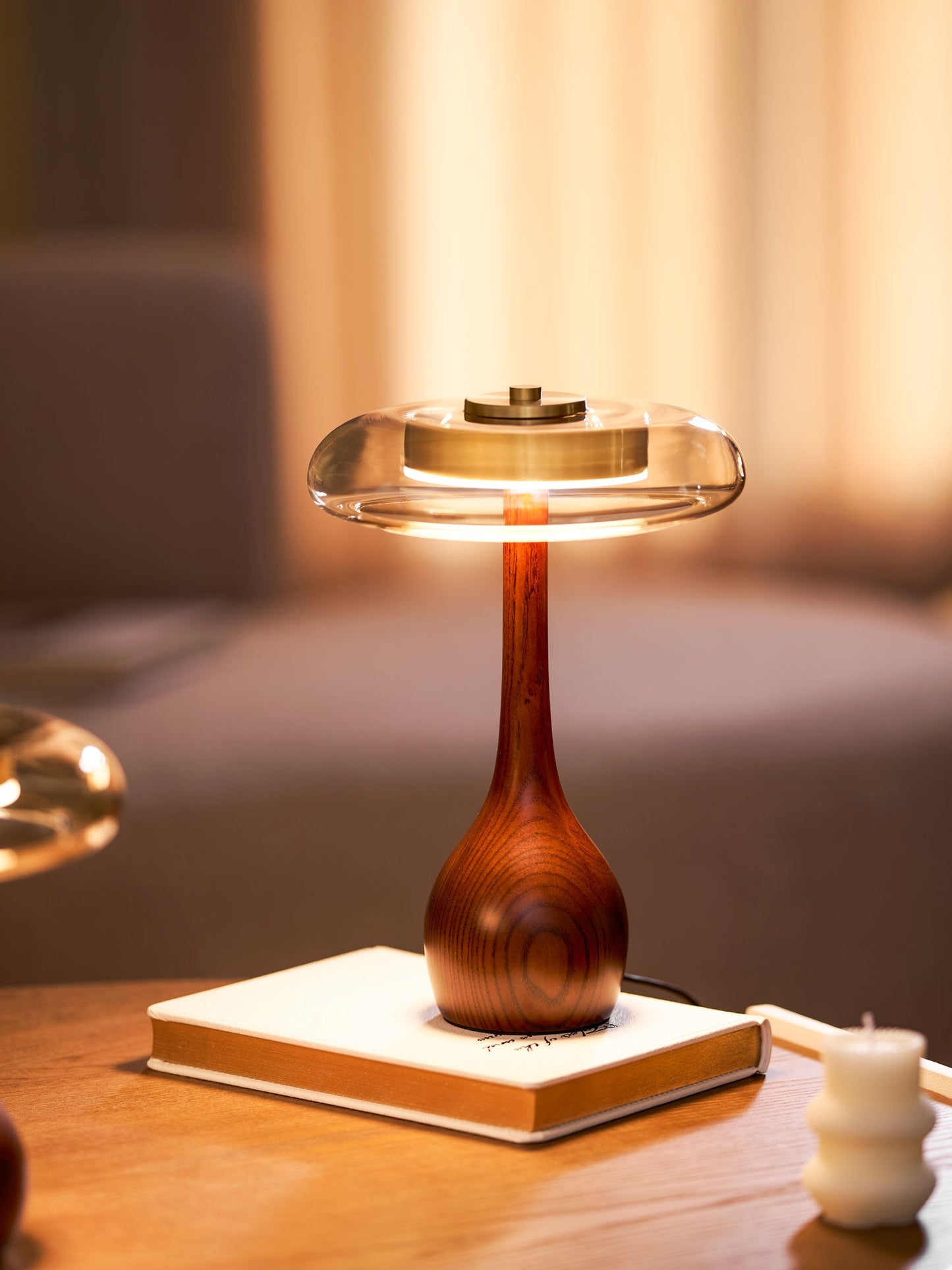 Mistelle | Adjustable Brass Wood LED Cool Light Table Lamp