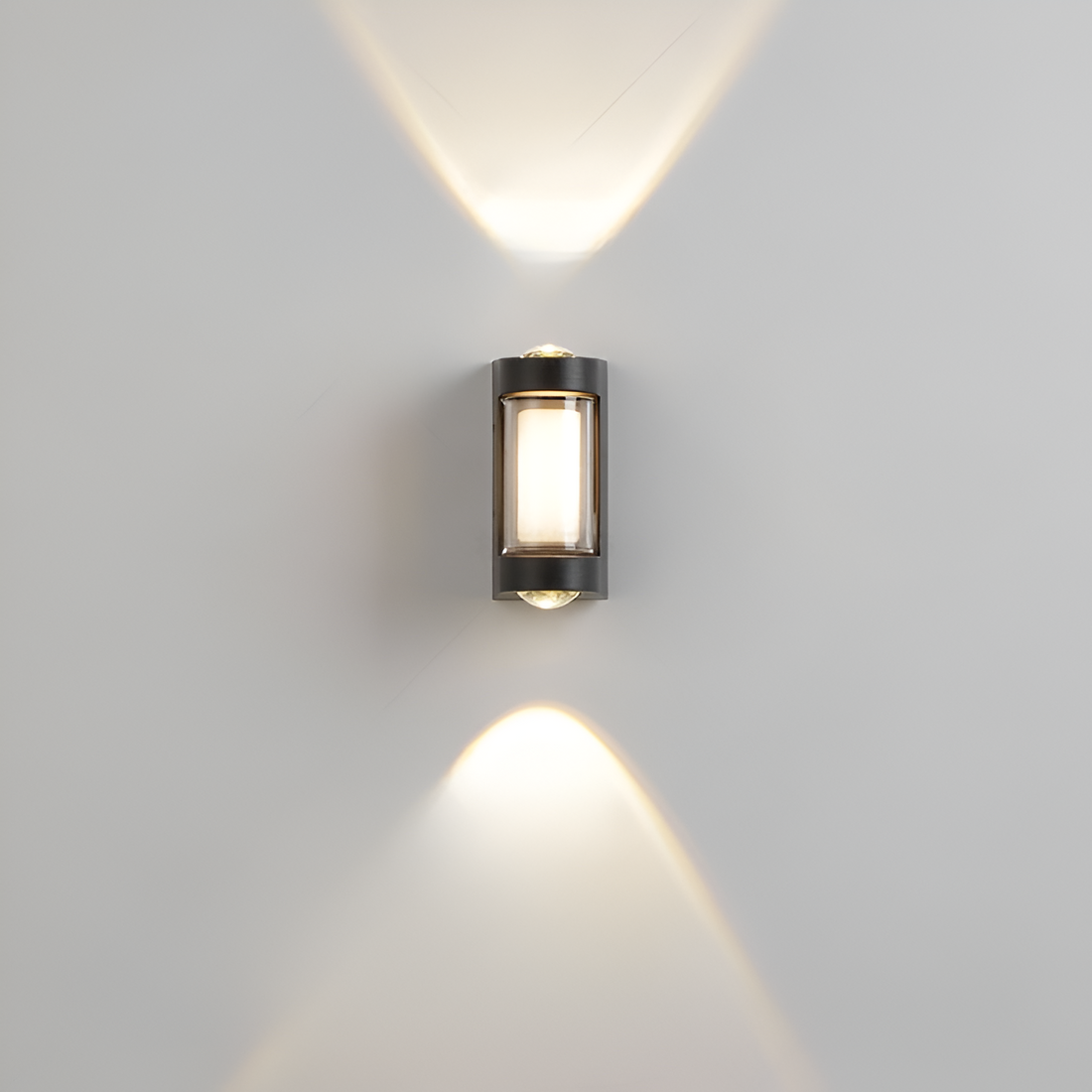 Tristan | Minimalist Outdoor Wall Sconce LED Exterior Light