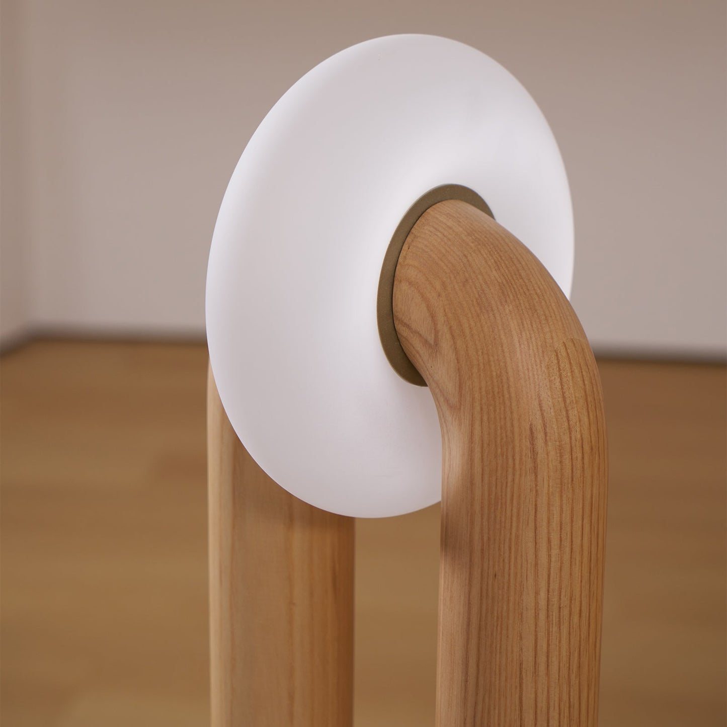Alaric | Minimalist Modern Desk Lamp Integrated LED Wooden Arc
