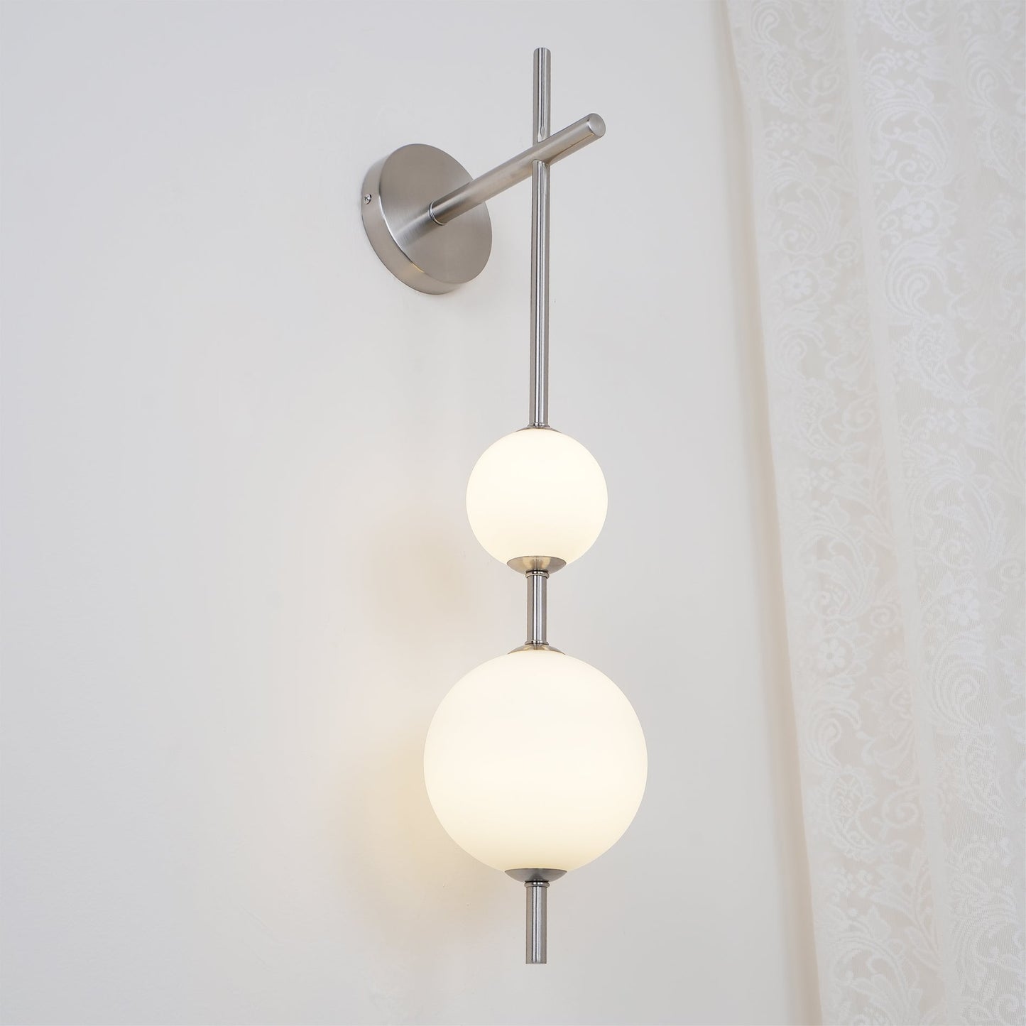 Nyra | Glass Globe Wall Lamp Vertical Sconce for Modern Classic Homes