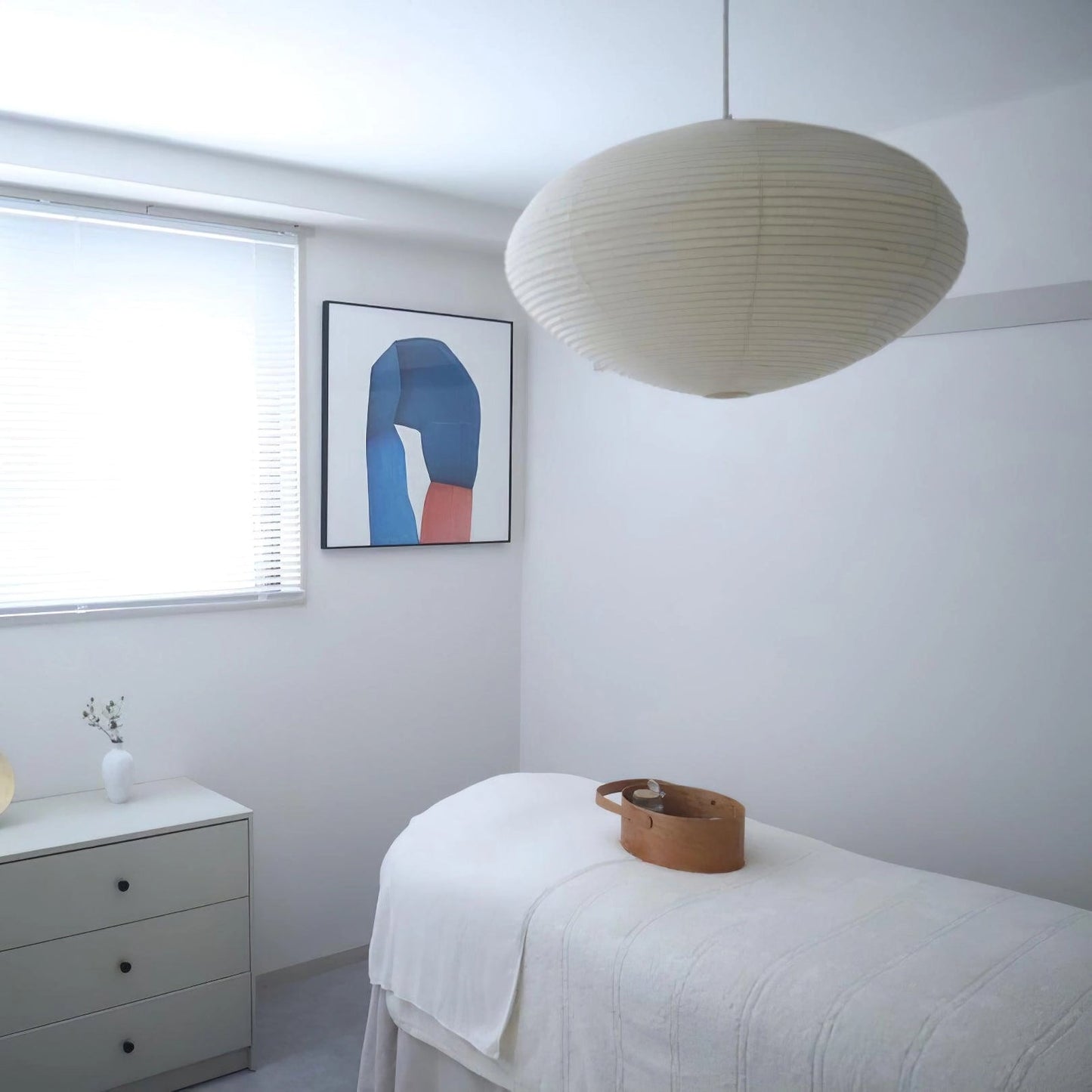 Zephyra | Japanese-Style Handcrafted Pendant Light for Living Room