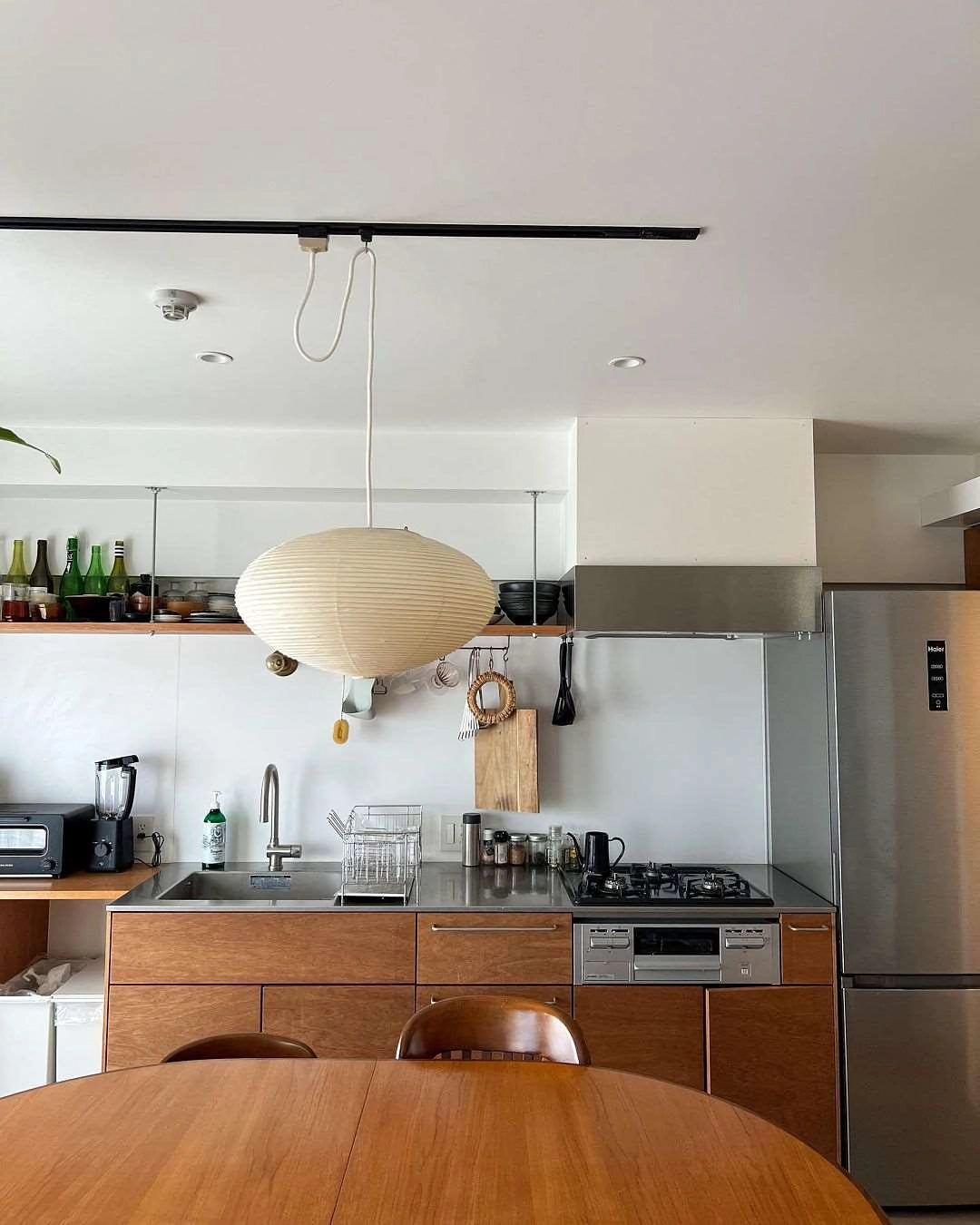 Zephyra | Japanese-Style Handcrafted Pendant Light for Living Room