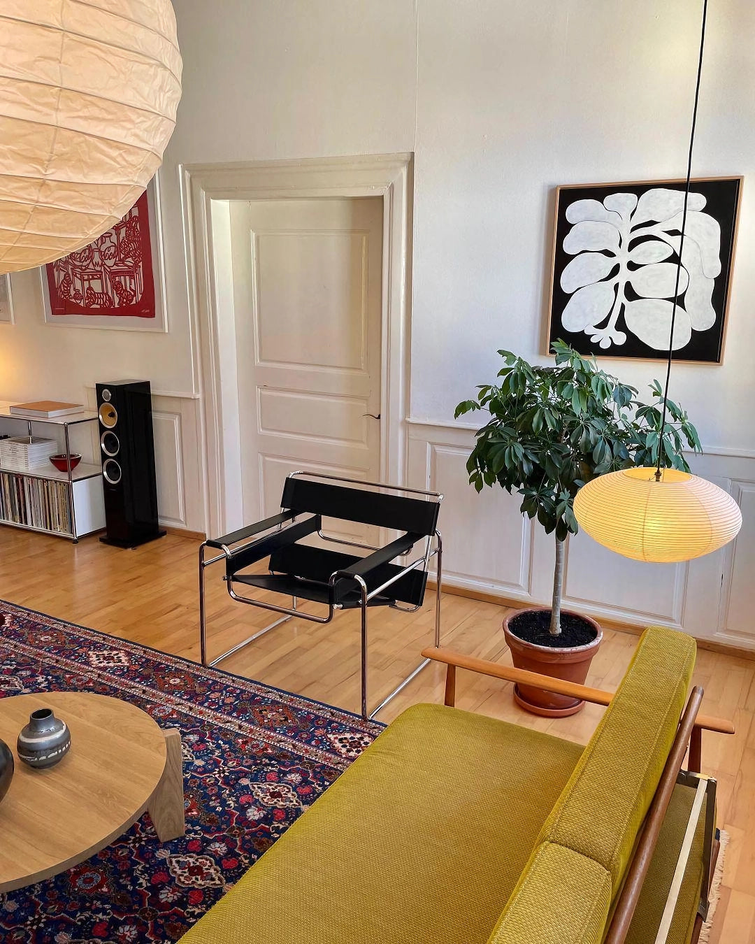 Zephyra | Japanese-Style Handcrafted Pendant Light for Living Room