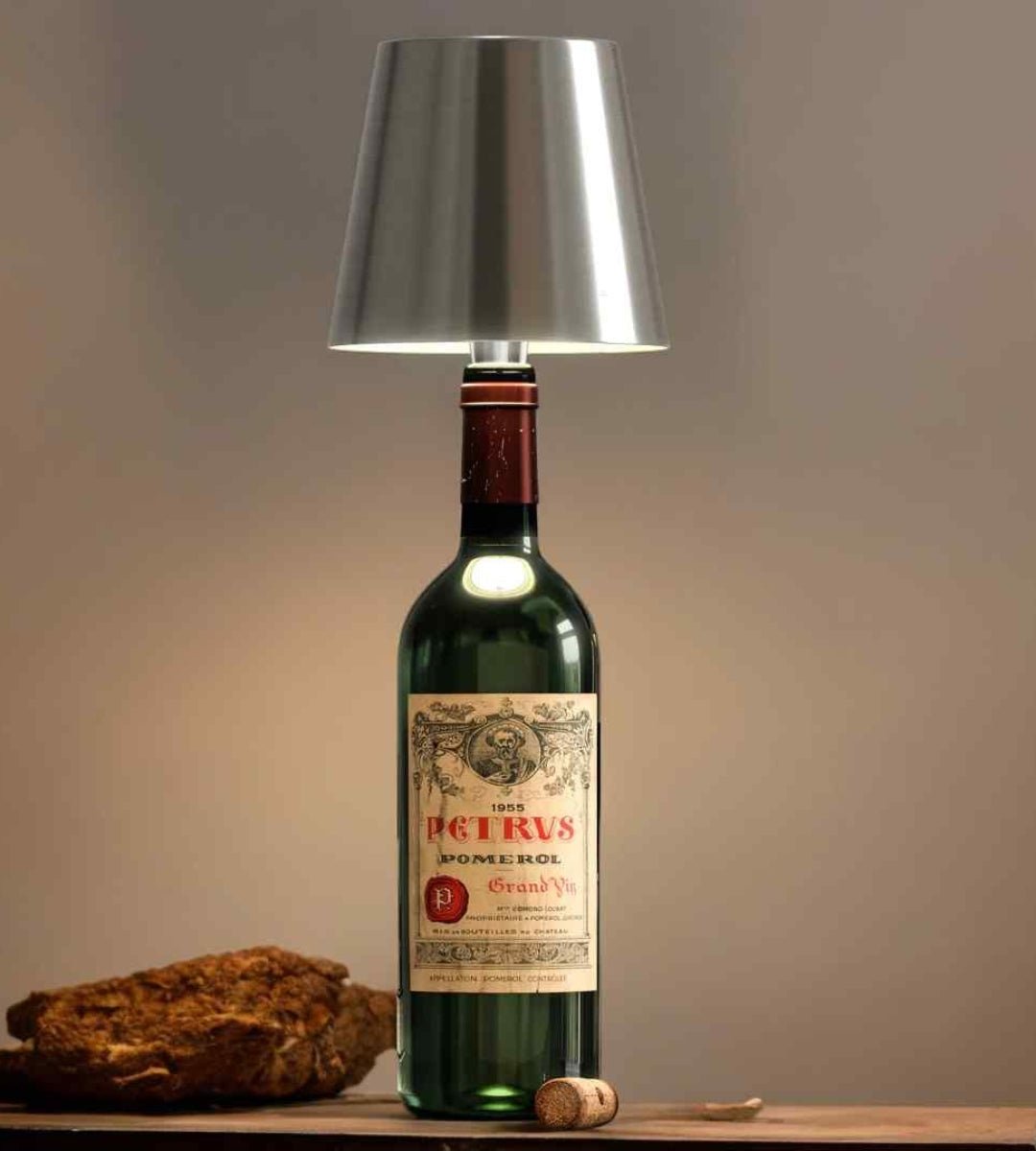 Vino | Wireless Bottle Lamp - Adjustable colour and intensity