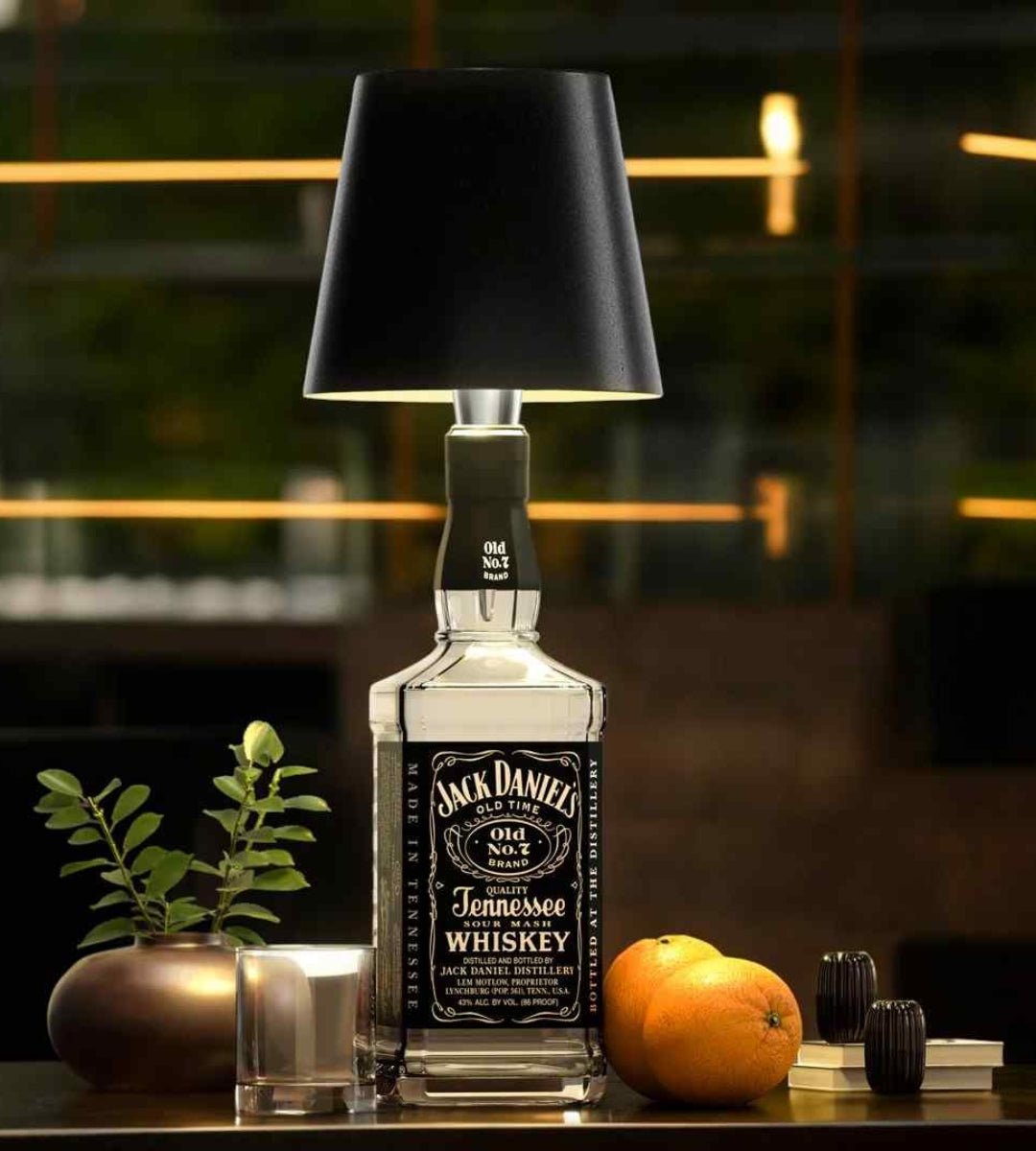 Vino | Wireless Bottle Lamp - Adjustable colour and intensity