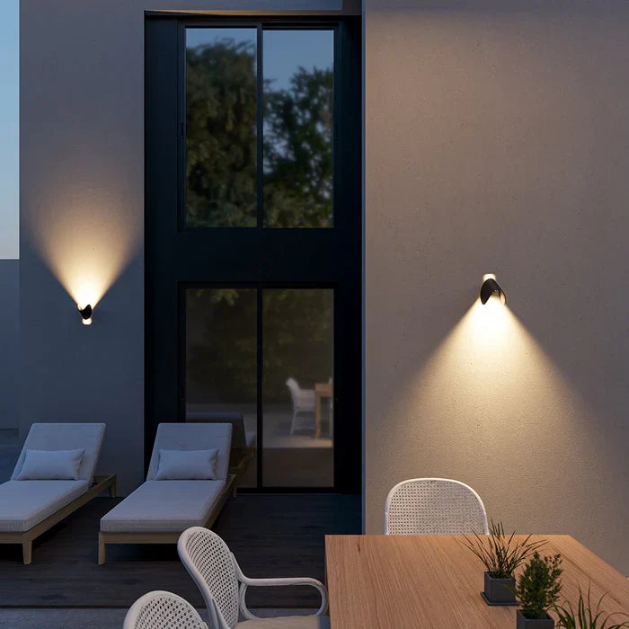 Aris | Adjustable LED Wall Light - Twistable Design
