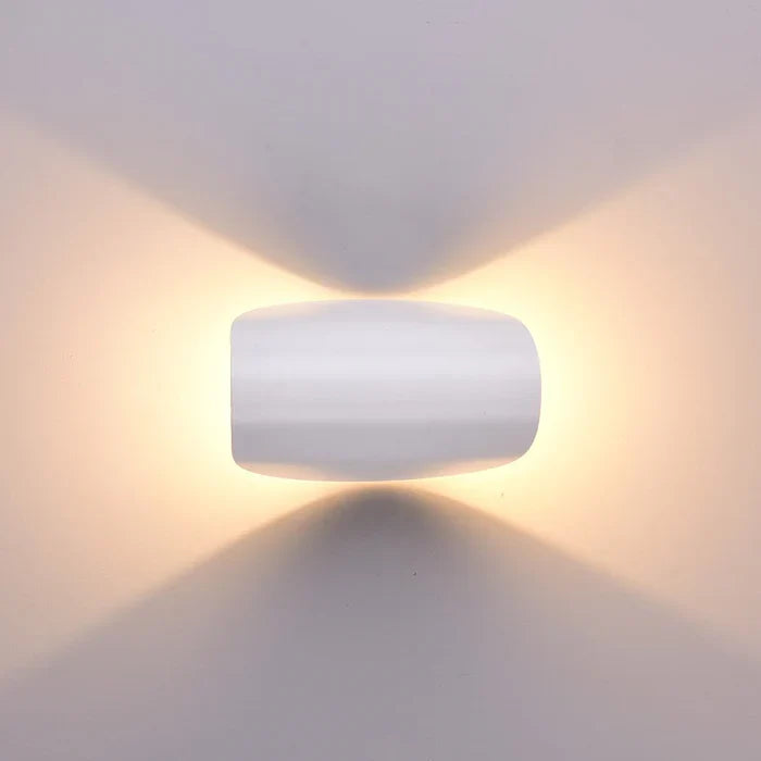 Aris | Adjustable LED Wall Light - Twistable Design
