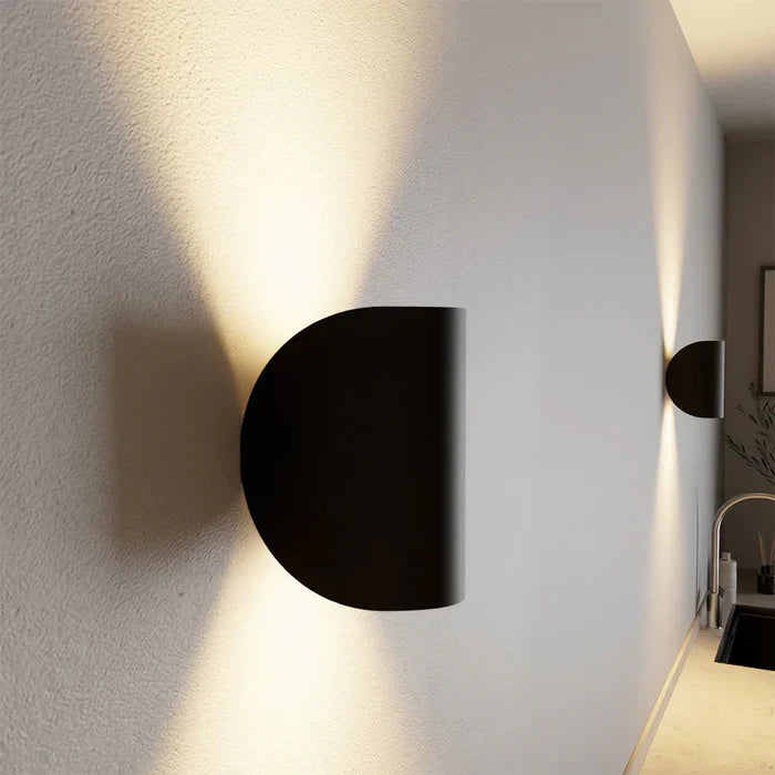 Aris | Adjustable LED Wall Light - Twistable Design