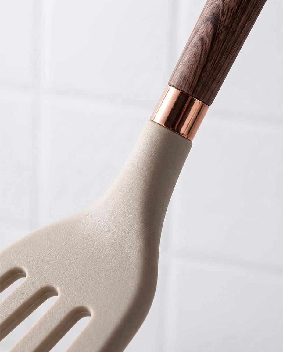 Luxe Silicone Cooking Utensils - texture detail