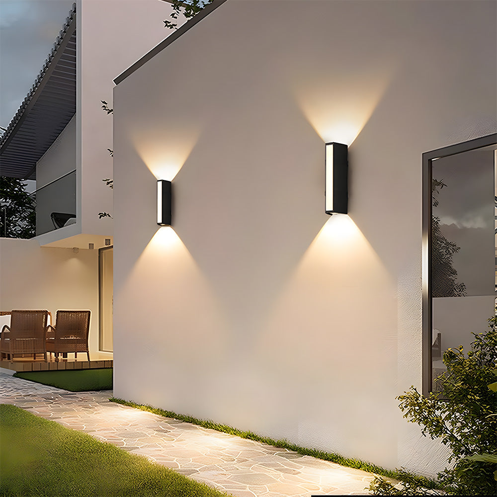 Maison | Outdoor LED Wall Light - Garden & Entryway