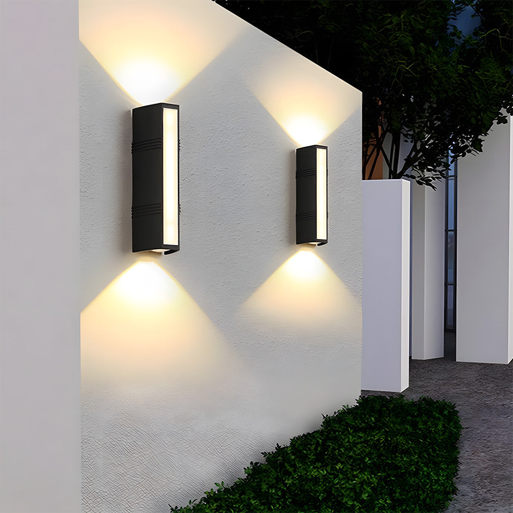 Maison | Outdoor LED Wall Light - Garden & Entryway