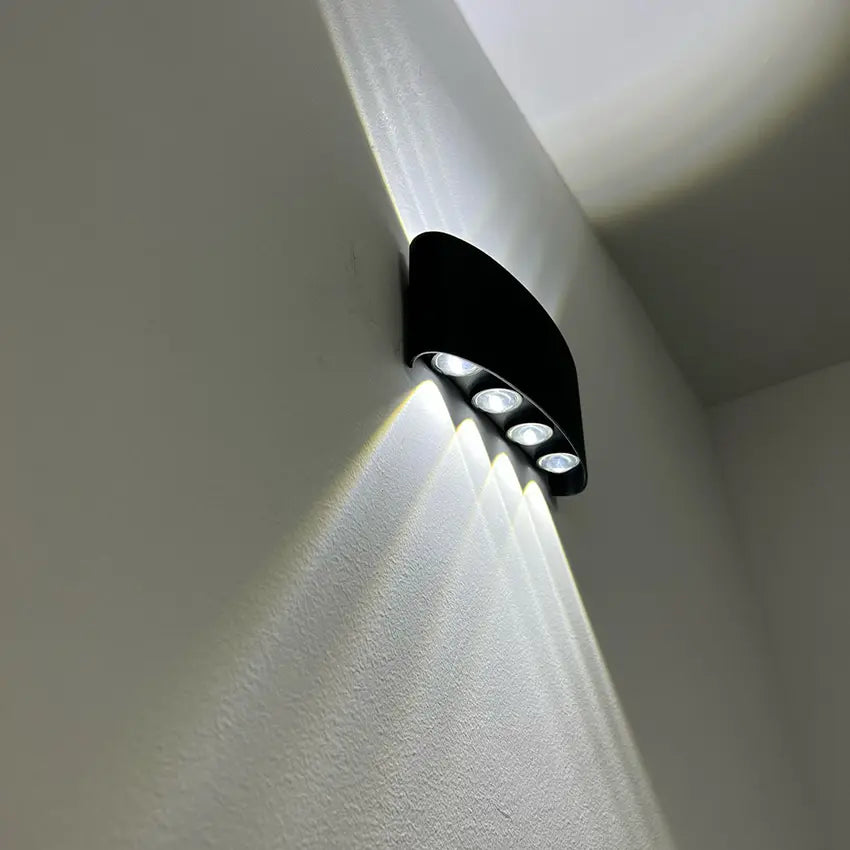 Nova | LED Indoor/Outdoor Wall Light